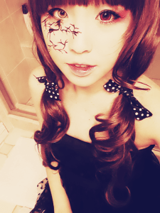 broken_doll_by_ikanji-d5ti7sf