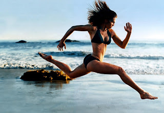 barefoot-running-girl